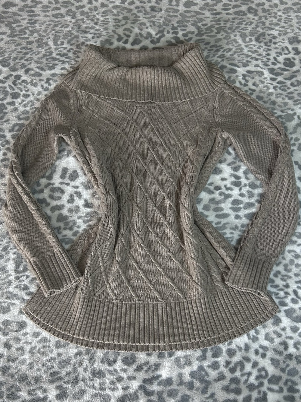 Calvin Klein Cable Knit Cowl neck Sweater Brown Size Medium